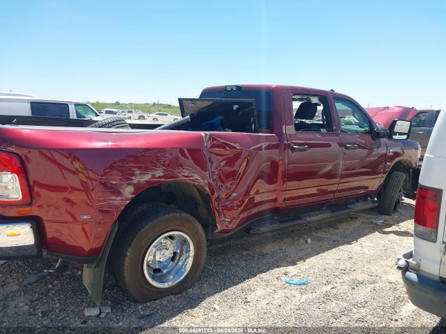 44891733 :رقم المزاد ، 3C63RRGL5RG360761 vin ، 2024 Ram 3500 Tradesman  4x4 8' Box مزاد بيع