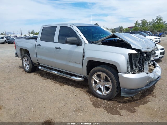 Chevrolet Silverado 1500 Custom 2018 3GCPCPECXJG527333 main image