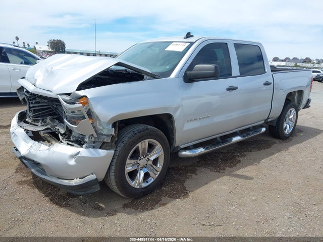 Chevrolet Silverado 1500 Custom 2018 3GCPCPECXJG527333 Image 2
