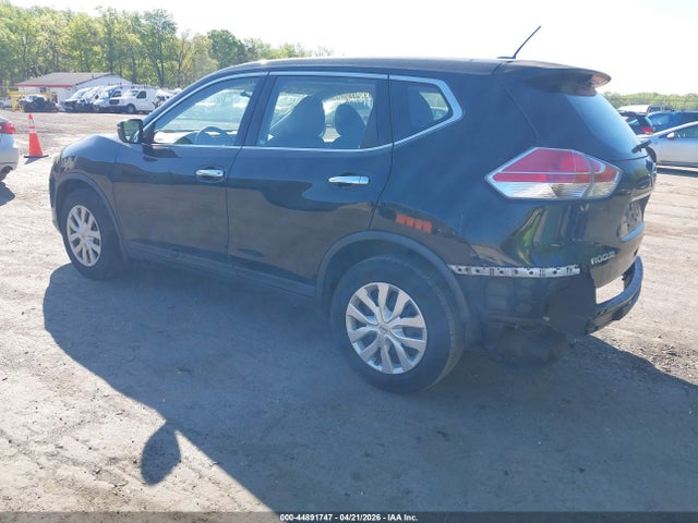 2015 Nissan Rogue S მანქანა იყიდება აუქციონზე, vin: KNMAT2MV3FP588876, აუქციონის ნომერი: 44891747