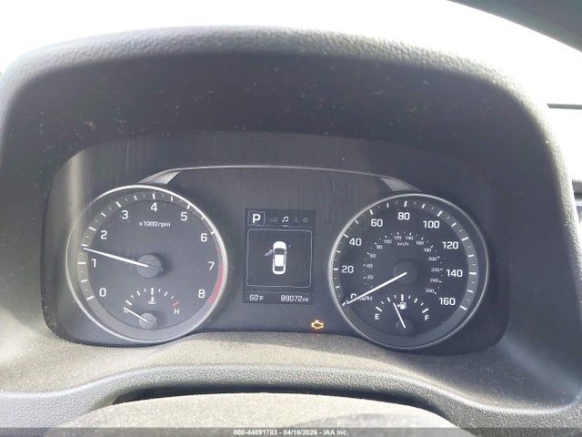 5NPD84LF8JH385829 Hyundai ELANTRA SEL