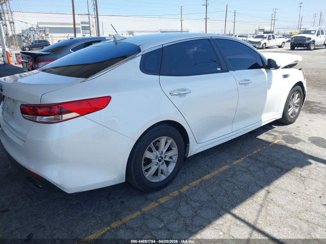Продаж на аукціоні авто 2016 Kia Optima Lx, vin: KNAGT4L31G5071818, номер лоту: 44891784