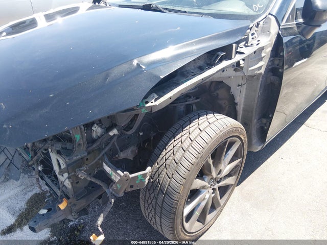 Mazda Mazda3 Touring 2018 3MZBN1L32JM264919 Image 18