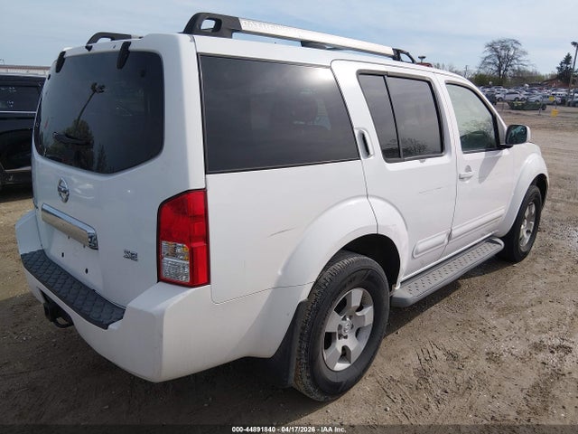 44891840 :رقم المزاد ، 5N1AR18W65C749993 vin ، 2005 Nissan Pathfinder Se مزاد بيع