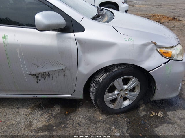 Продаж на аукціоні авто 2011 Toyota Corolla Le, vin: 2T1BU4EE8BC552959, номер лоту: 44891858