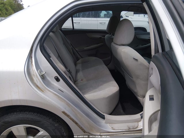 Продаж на аукціоні авто 2011 Toyota Corolla Le, vin: 2T1BU4EE8BC552959, номер лоту: 44891858
