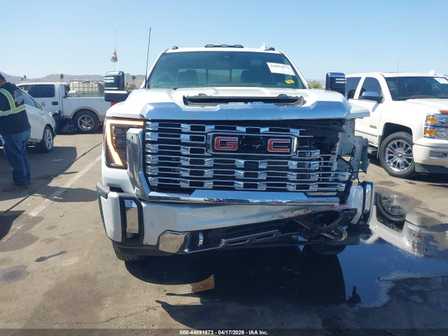 1GT4UWEY4SF268749 GMC Sierra 3500hd 4wd Long Bed Denali