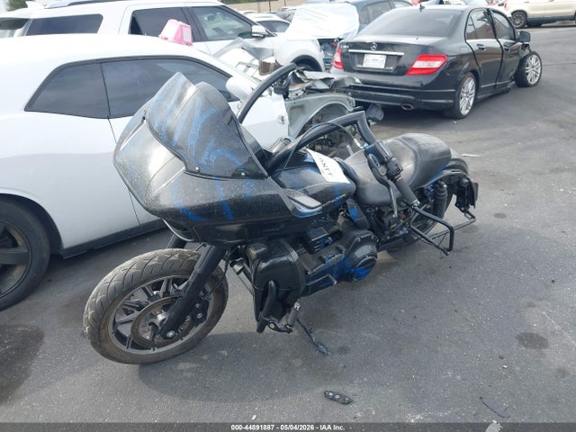 Harley-Davidson Fltrx Road Glide 2016 1HD1KHM11GB637489 Image 2