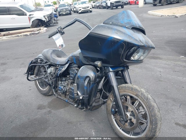 Harley-Davidson Fltrx Road Glide 2016 1HD1KHM11GB637489 Image 12