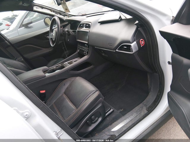 Продажа на аукционе авто 2017 Jaguar F-pace 20d Prestige, vin: SADCK2BNXHA492574, номер лота: 44891893