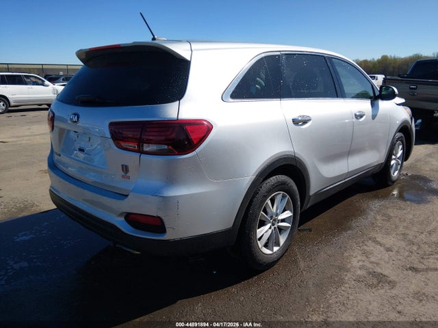 Продаж на аукціоні авто 2019 Kia Sorento 2.4l L, vin: 5XYPG4A37KG581259, номер лоту: 44891894