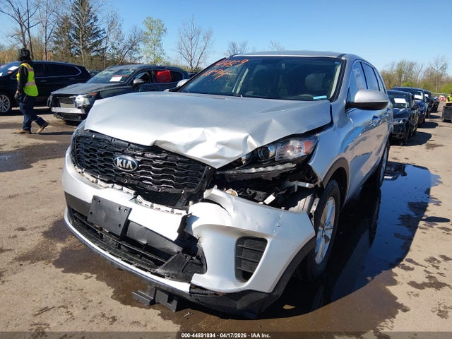 Продаж на аукціоні авто 2019 Kia Sorento 2.4l L, vin: 5XYPG4A37KG581259, номер лоту: 44891894