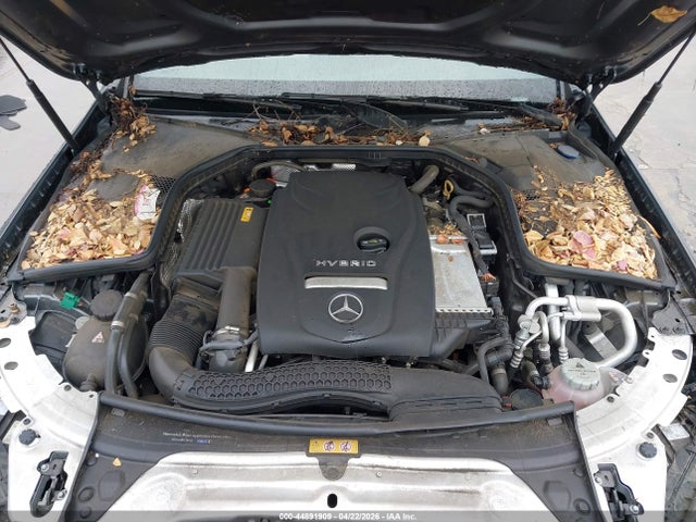 Продажа на аукционе авто 2018 Mercedes-benz C 350e, vin: 55SWF4HB7JU263979, номер лота: 44891909