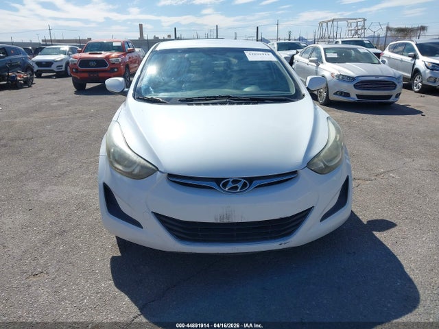 5NPDH4AE7FH642769 Hyundai ELANTRA SE