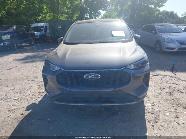 Продажа на аукционе авто 2023 Ford Escape Active, vin: 1FMCU0GN5PUA69641, номер лота: 44891928