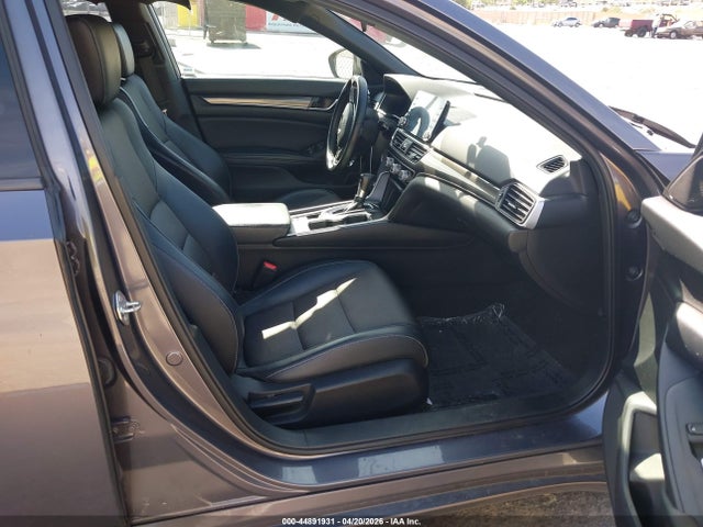 1HGCV1F32JA222218 Honda Accord Sport