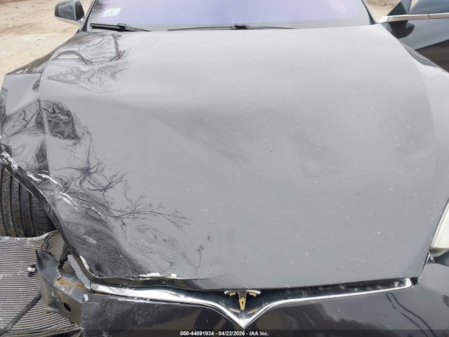 Tesla Model S 60d/70d/75d/85d/90d 2016 5YJSA1E20GF168092 Image 10