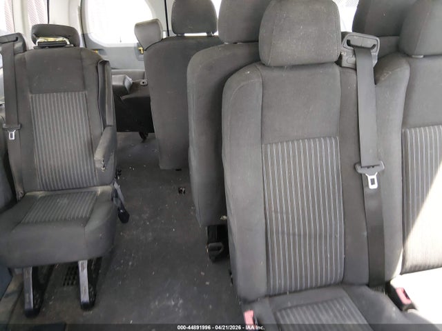 44891996 :رقم المزاد ، 1FBZX2YM0FKA55460 vin ، 2015 Ford Transit-350 Xlt مزاد بيع