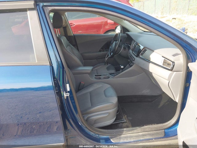 Продажа на аукционе авто 2017 Kia Niro Ex, vin: KNDCC3LC6H5042313, номер лота: 44892007