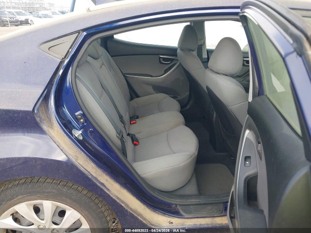 2011 Hyundai Elantra Gls მანქანა იყიდება აუქციონზე, vin: 5NPDH4AE1BH048141, აუქციონის ნომერი: 44892023