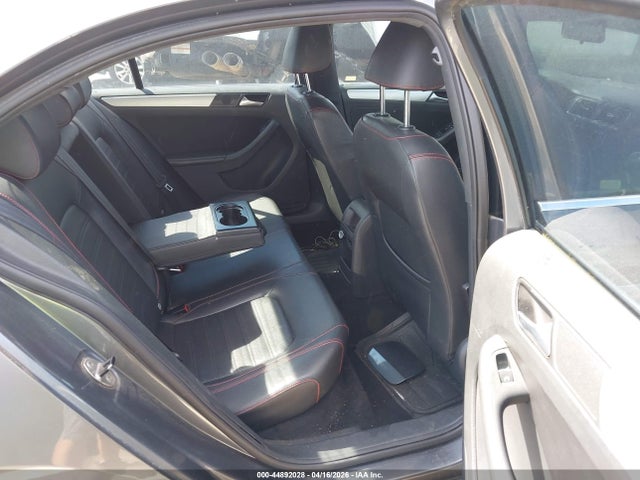 44892028 :رقم المزاد ، 3VW4A7AJ6DM241107 vin ، 2013 Volkswagen Jetta Gli Autobahn مزاد بيع