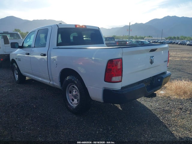 1C6RR7KT6JS289556 RAM 1500 Tradesman 4x4 5&#039;7 Box