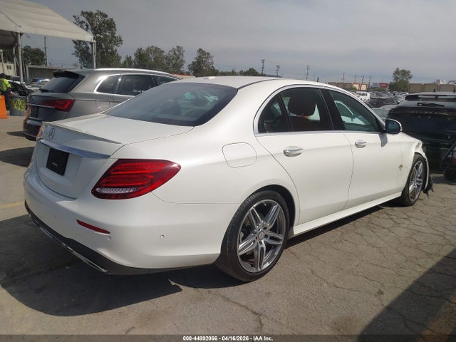 44892066 :رقم المزاد ، WDDZF4JB4HA051316 vin ، 2017 Mercedes-benz E 300 مزاد بيع