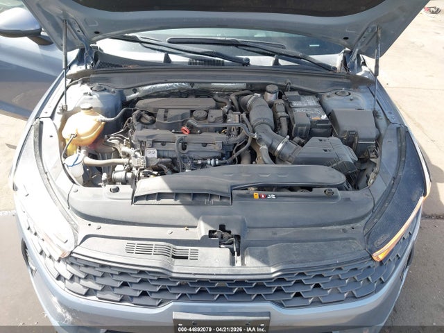 5XXG14J25NG137492 KIA K5 LXS