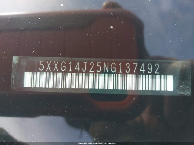 5XXG14J25NG137492 KIA K5 LXS