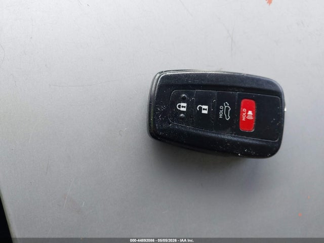 4T3RWRFV0MU015449 Toyota Rav4 Hybrid Xle