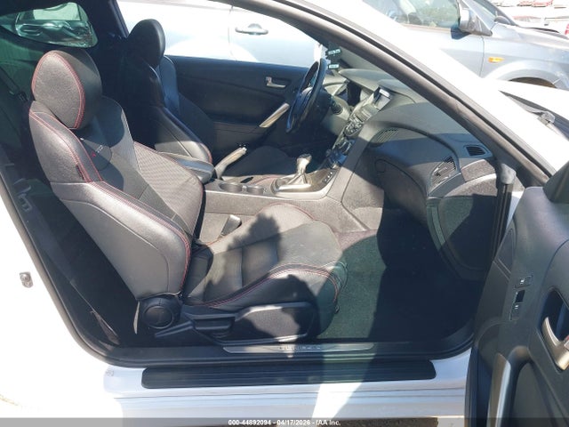 Продажа на аукционе авто 2015 Hyundai Genesis 3.8 R-spec, vin: KMHHU6KJXFU124774, номер лота: 44892094