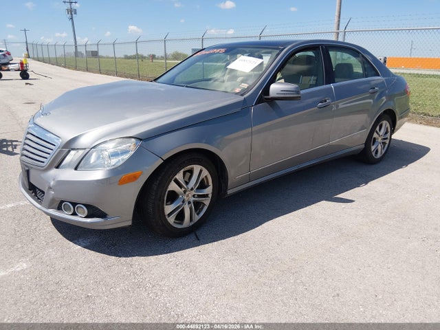 44892123 :رقم المزاد ، WDDHF8HBXBA494876 vin ، 2011 Mercedes-benz E 350 4matic مزاد بيع