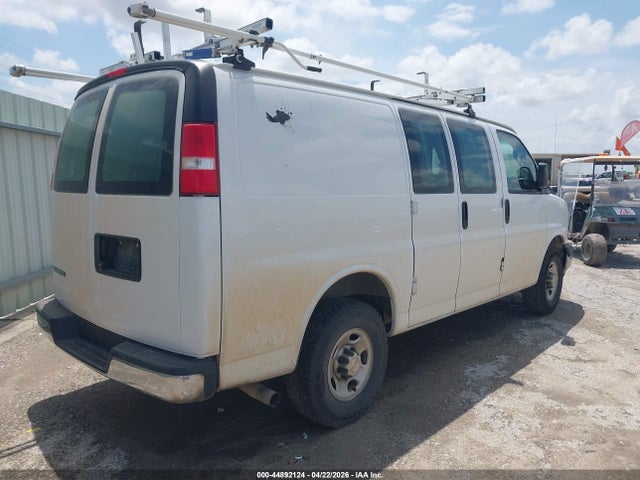 Chevrolet Express 2500 Work Van 2019 1GCWGAFP7K1282277 Image 4
