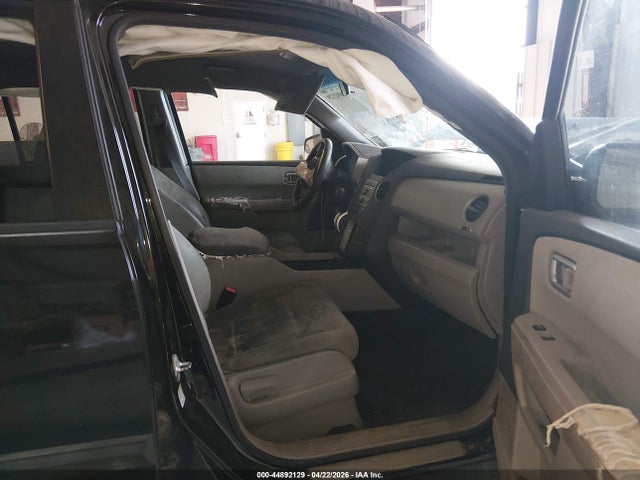 Aukcja sprzedaży 2011 Honda Pilot Lx, vin: 5FNYF3H27BB016693, numer aukcji: 44892129