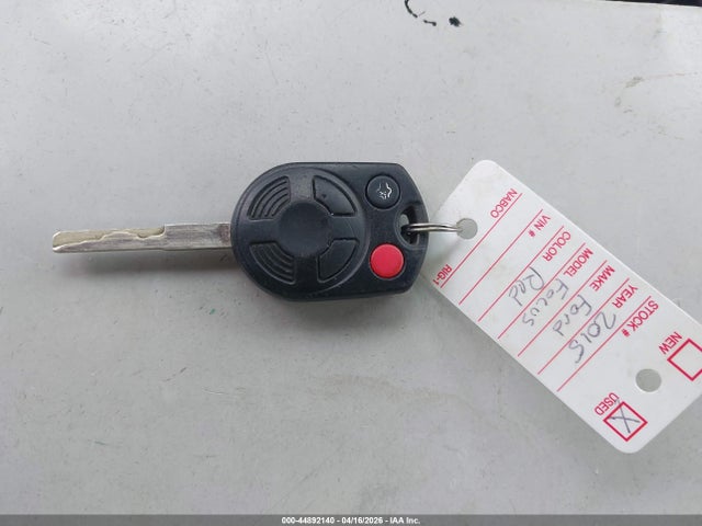 2015 FORD FOCUS 1FADP3F27FL325524 Photo 10