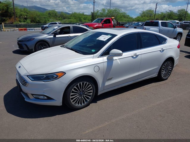 Продажа на аукционе авто 2018 Ford Fusion Energi Titanium, vin: 3FA6P0SU7JR273935, номер лота: 44892145