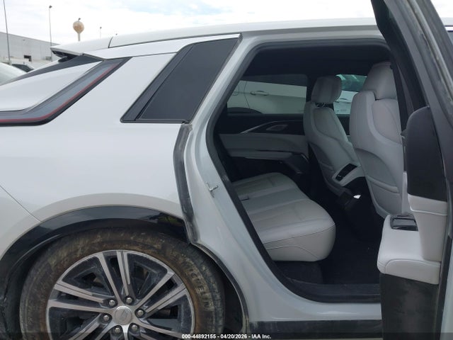 Продажа на аукционе авто 2024 Cadillac Lyriq Luxury W/1sd, vin: 1GYKPRRK8RZ137896, номер лота: 44892155