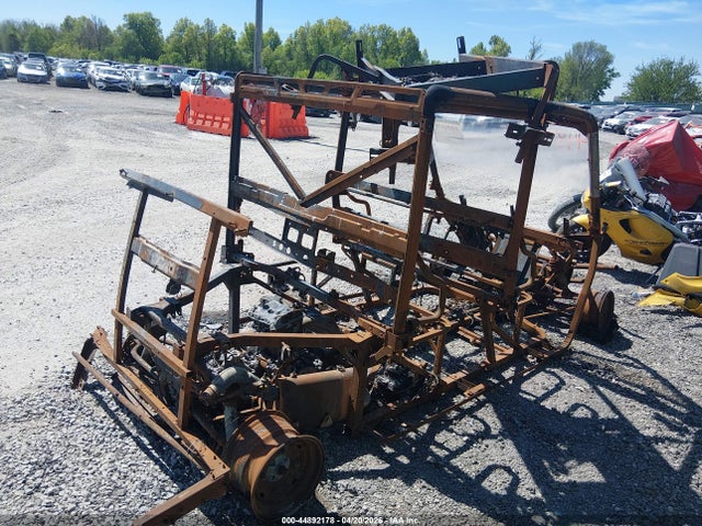 44892178 :رقم المزاد ، 4XAWH88A7ED173838 vin ، 2014 Polaris Ranger 900 Crew مزاد بيع
