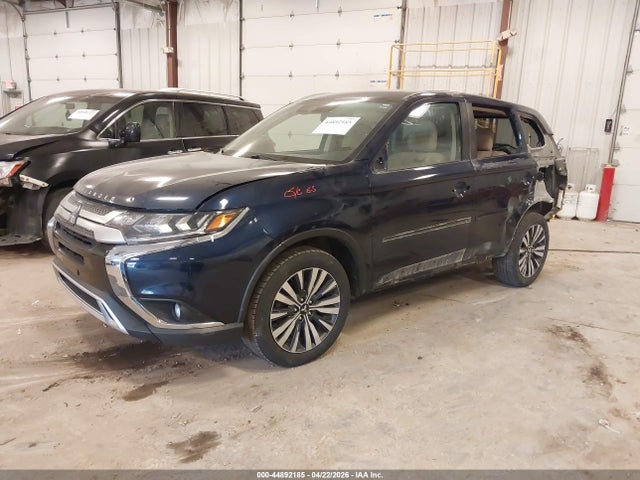 44892185 :رقم المزاد ، JA4AZ3A38LZ013240 vin ، 2020 Mitsubishi Outlander Sel 2.4 S-awc مزاد بيع