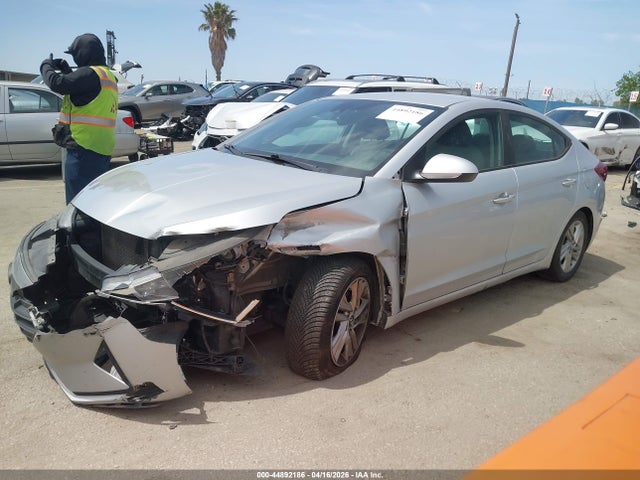 2019 Hyundai Elantra Sel მანქანა იყიდება აუქციონზე, vin: KMHD84LF4KU742099, აუქციონის ნომერი: 44892186