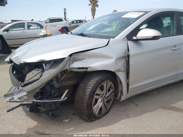 2019 Hyundai Elantra Sel მანქანა იყიდება აუქციონზე, vin: KMHD84LF4KU742099, აუქციონის ნომერი: 44892186