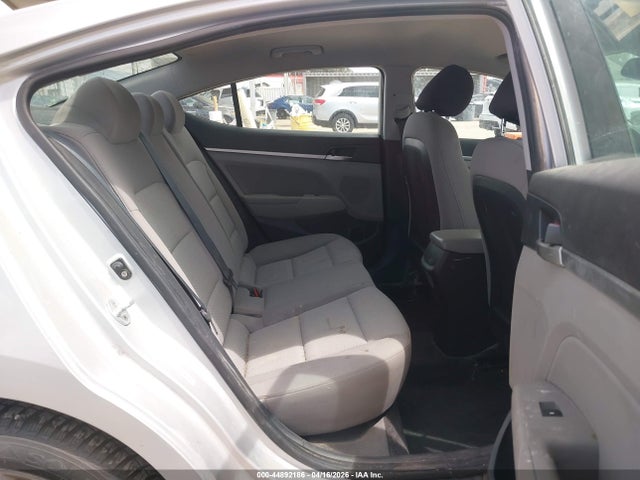 2019 Hyundai Elantra Sel მანქანა იყიდება აუქციონზე, vin: KMHD84LF4KU742099, აუქციონის ნომერი: 44892186