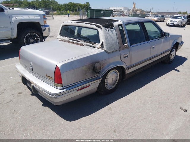 44892190 :رقم المزاد ، 1C3XV66R0PD127623 vin ، 1993 Chrysler New Yorker Fifth Avenue مزاد بيع