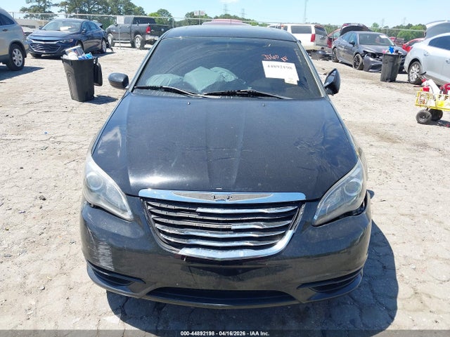 44892198 :رقم المزاد ، 1C3CCBBB6DN595836 vin ، 2013 Chrysler 200 Touring مزاد بيع