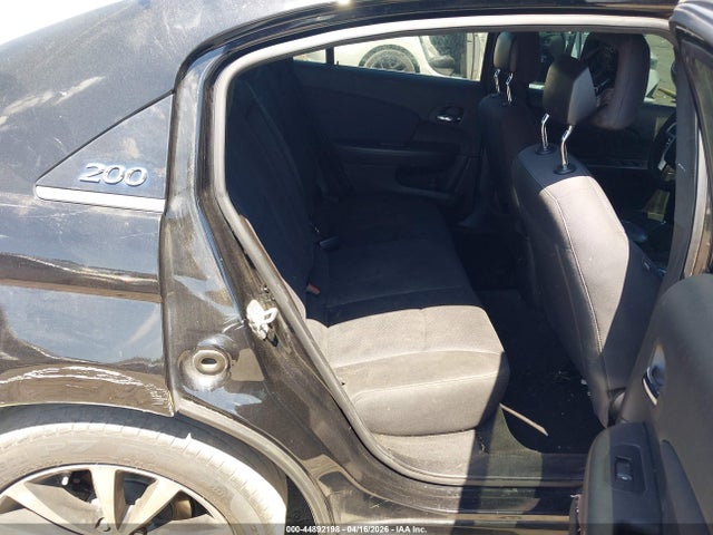 44892198 :رقم المزاد ، 1C3CCBBB6DN595836 vin ، 2013 Chrysler 200 Touring مزاد بيع