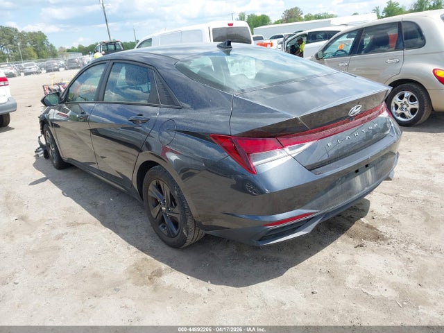 5NPLS4AG4MH010095 Hyundai ELANTRA SEL