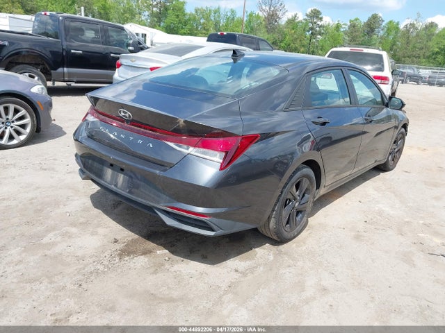 5NPLS4AG4MH010095 Hyundai ELANTRA SEL