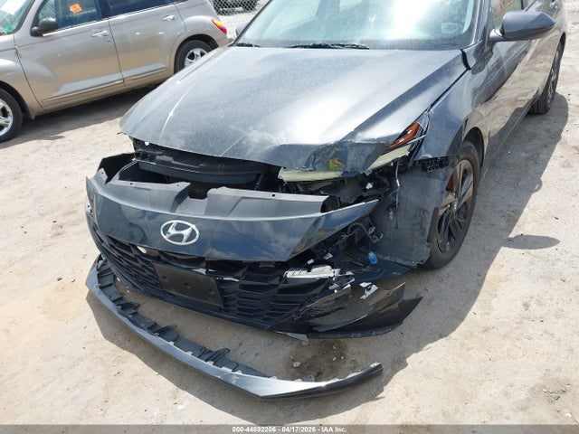 5NPLS4AG4MH010095 Hyundai ELANTRA SEL