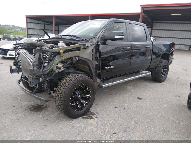 44892208 :رقم المزاد ، 1C6SRFMT3NN242434 vin ، 2022 Ram 1500 Big Horn  4x4 6'4 Box مزاد بيع