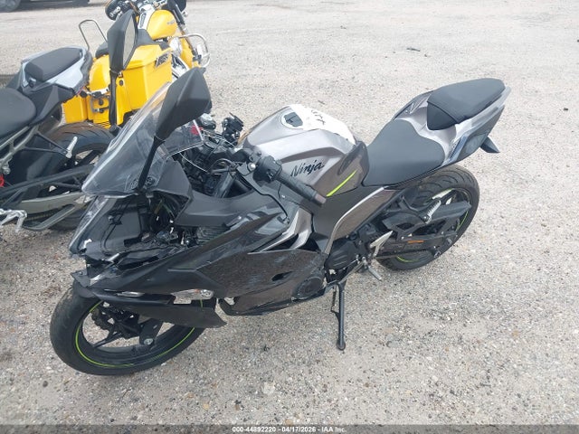 2021 Kawasaki Ex400 მანქანა იყიდება აუქციონზე, vin: JKAEXKG19MDAD1248, აუქციონის ნომერი: 44892220